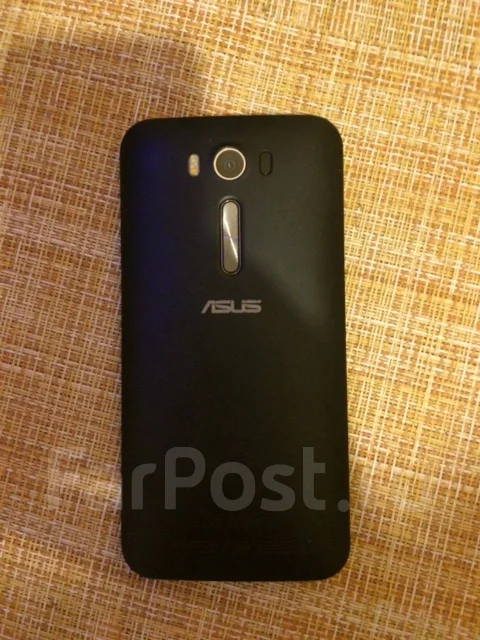 Asus ZenFone. �/�, ������, 4G LTE, Dual-SIM ����