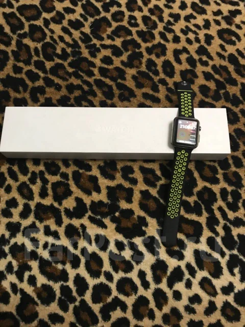 Apple Watch Series 1. GPS, NFC, IP67 ����