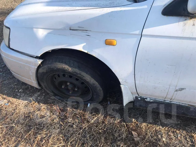 Nissan Bluebird. �������, ��������, 1.8, ������ ����