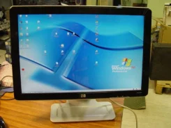 HP. 21.6", ���������� �� (LCD, LED, QLED) ����