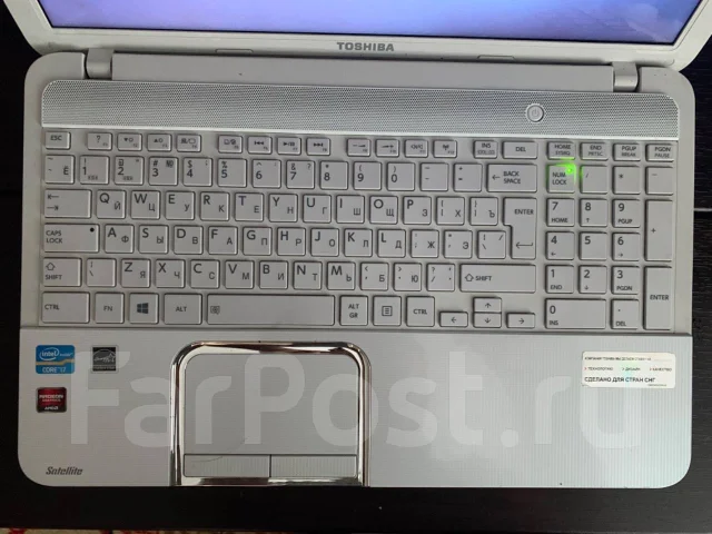 Toshiba Satellite L850. 15.6", 2,4����, ��� 8 ��, ���� 1 024���, WiFi: 1, Bluetooth: 1, ����������� �� 3��. ����