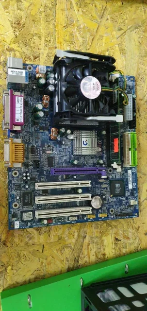 Socket 478 ����