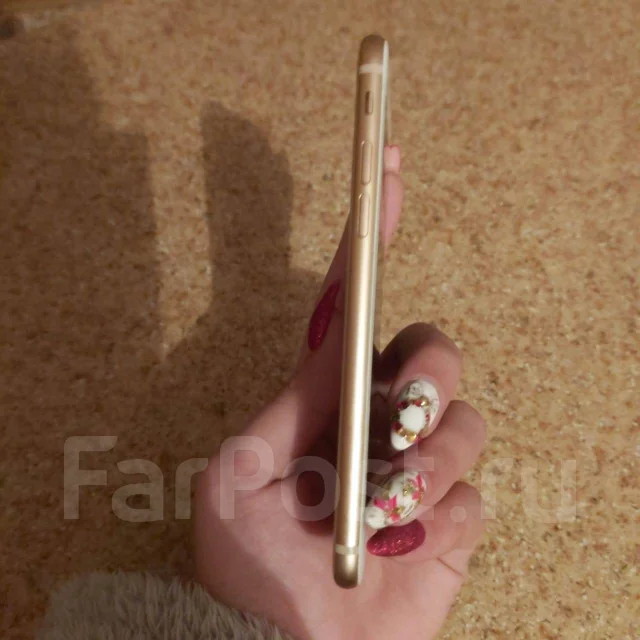 Apple iPhone 8. �/�, �������, 4G LTE, NFC ����