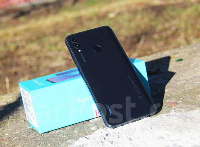 Honor 10 lite. �����, �����, 4G LTE, Dual-SIM, NFC ����
