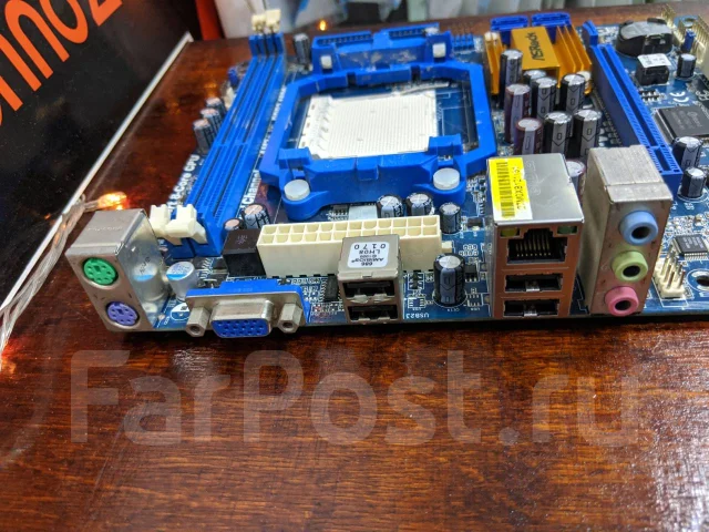 Socket AM3+ ����