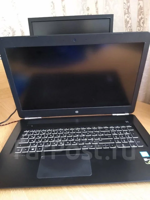 HP Pavilion 17. 17.3", 2,8����, ��� 16 ��, ���� 918���, WiFi: 1, Bluetooth: 1, ����������� �� 8��. ����