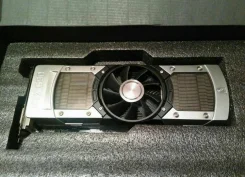 GeForce GTX 690 ����