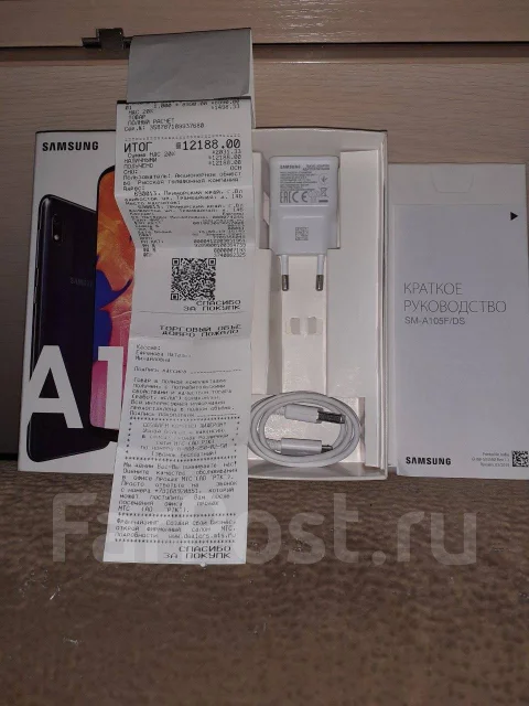 Samsung Galaxy A10. �/�, �����, 3G, 4G LTE, Dual-SIM ����