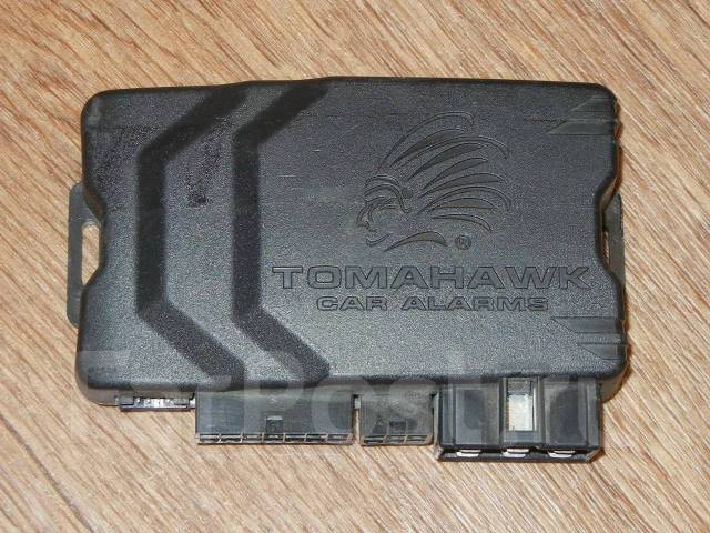 Томагавк постоянно горит поворотник