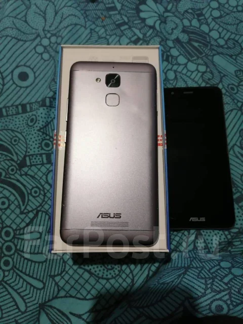 Asus ZenFone 3. �/�, �����������, 3G, 4G LTE, Dual-SIM ����