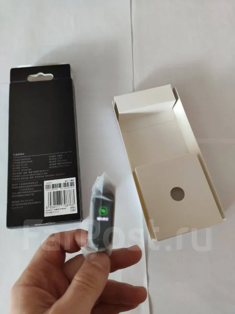 Xiaomi Mi Band 4. GPS, IP68 ����