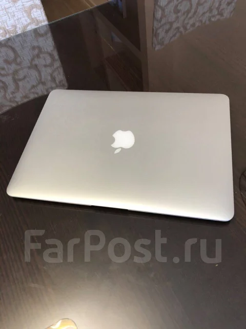 Apple MacBook Air 13 2014 Early MD760. 13", 1,4����, ��� 4 ��, ���� 128���, WiFi: 1, Bluetooth: 1, ����������� �� 10��. ����