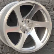3SDM 0.06. 8.5x18", 5x112, ET35, �� 73,1���. ��� ����� �� ������ ����