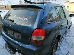 Mazda Familia S-Wagon. BJ8W101704 ����