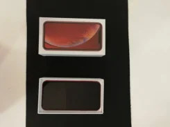 Apple iPhone Xr. �/�, 128 ��, �������, 3G, 4G LTE