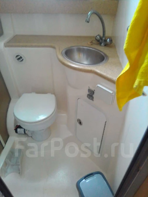 Rinker. 2006 ���, ����� 11��., 700��.�., ������ ����