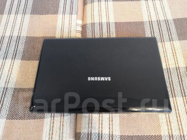 Samsung R720. 17.3", 2 200����, ��� 4 ��, ���� 320���, WiFi: 1, Bluetooth: 1 ����