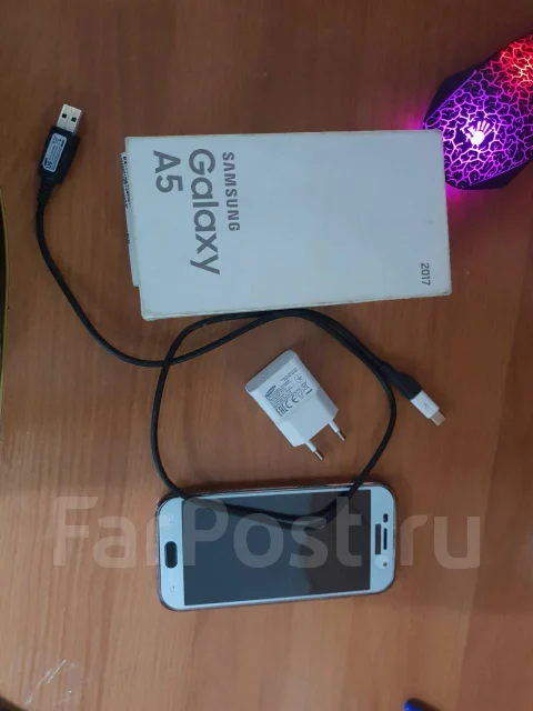 Samsung Galaxy A5 2017. �/�, ������, 3G, 4G LTE, Dual-SIM, NFC ����