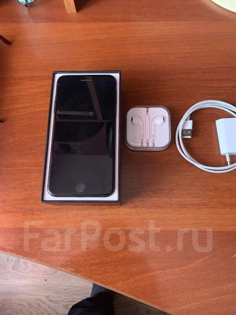 Apple iPhone 7 Plus. �/�, ������, 3G, 4G LTE, Dual-SIM, ����������, NFC ����