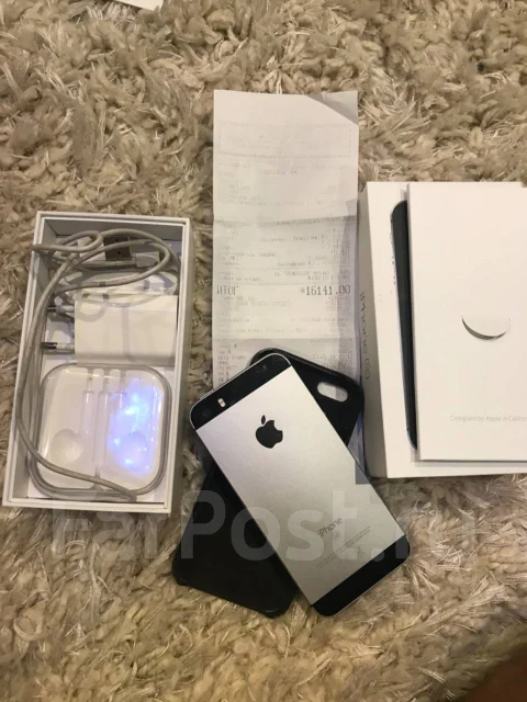 Apple iPhone SE. �/� ����