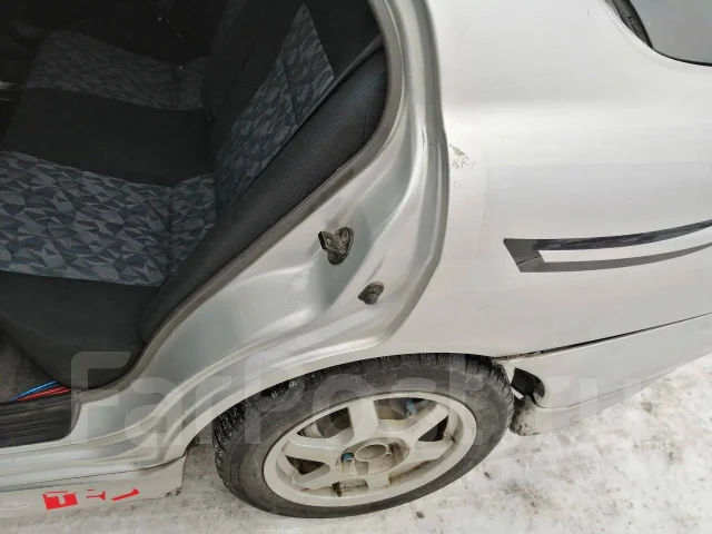 Mitsubishi Lancer. �������, ��������, 1.6 (175��.�.), ������, 180 000����. �� ����