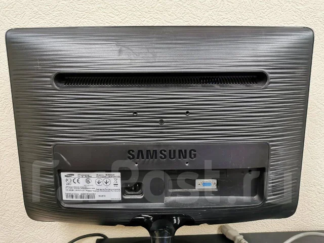 Samsung. 19" ����