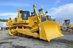 Komatsu D375A ����