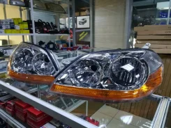 ���� Toyota MARK II 2002-04 81150-22A00 ����