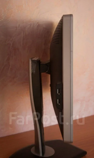 Dell. 23" ����