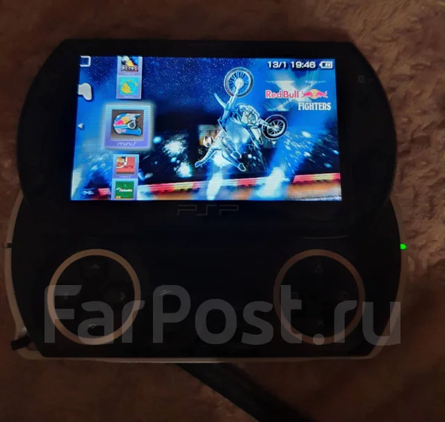 Sony PSP Go ����