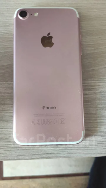 Apple iPhone 7. �/�, �������, 3G, 4G LTE, NFC ����