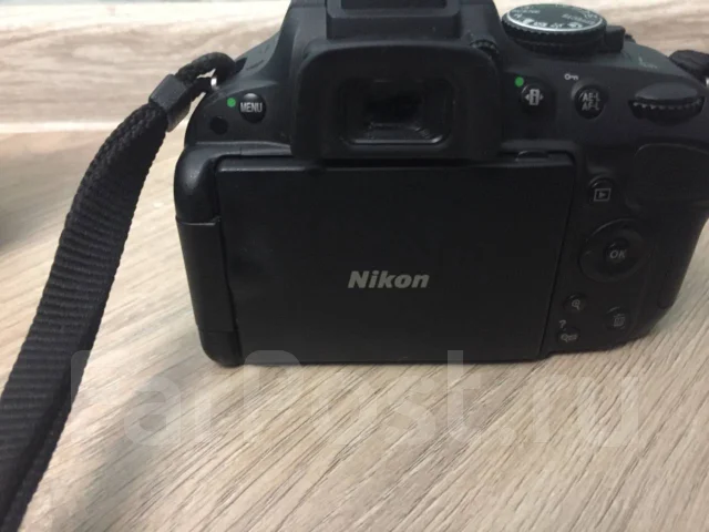 Nikon D5100 ����