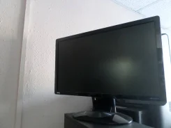 BenQ. 19"