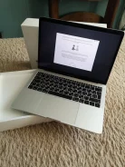 Apple MacBook Pro 13 2017 Mid MPXR2. 13", 2,3����, ��� 8 ��, ���� 128���, WiFi, Bluetooth, ����������� �� 10��. ����