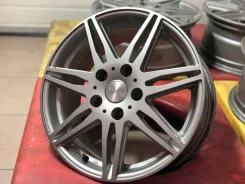 Dunlop Birth VS7. 7.0x16", 5x114.3, ET38, �� 73,0���. ����