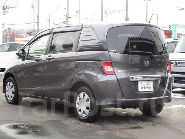Honda Freed Spike. �������, 4wd, 1.5, ������, �/�. ��� ����� �� ������������ ����