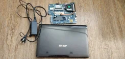 Asus X53U. 15.6", 1,7����, ��� 2048 ��, ���� 320���, WiFi, Bluetooth, ����������� �� 3��. ����