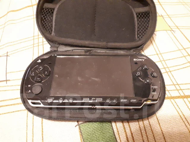 Sony PSP 2000 ����