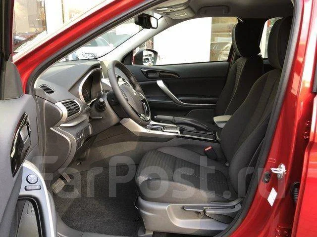 Mitsubishi Eclipse Cross. �������, ��������, 1.5 (163��.�.), ������, 8 000����. ��, �/�. ��� ����� �� ������������ ����