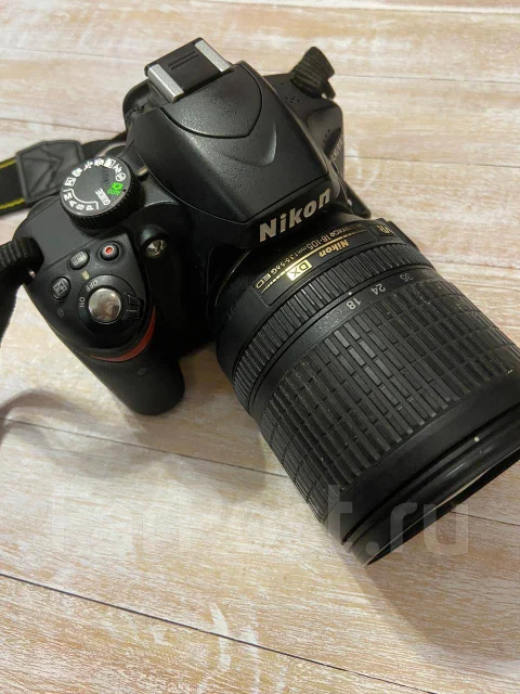 Nikon D3200. 20 � ����� ��, ���: 14� � ����� ����