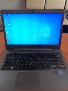 Samsung 530U4B. 14", 1,6����, ��� 4 ��, ���� 240���, WiFi, Bluetooth, ����������� �� 1��. ����