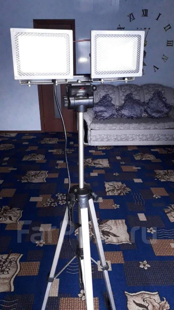 Sony HDR-CX900E. 20 � ����� �� ����
