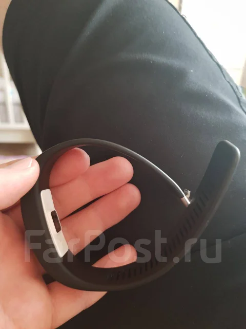 Sony SmartBand 2 ����