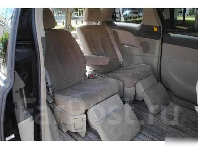 Toyota Estima. �������, 4wd, 2.4 (130��.�.), ������, 57 000����. ��. ��� ����� �� ������������ ����