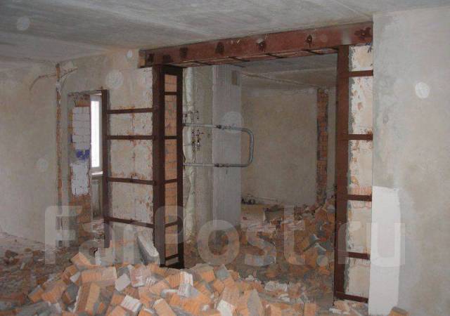Фото проемов в стене Демонтаж стен, стяжки, перегородок, обоев, кафеля. Вывоз. Сроки. Гарантия в Хаба