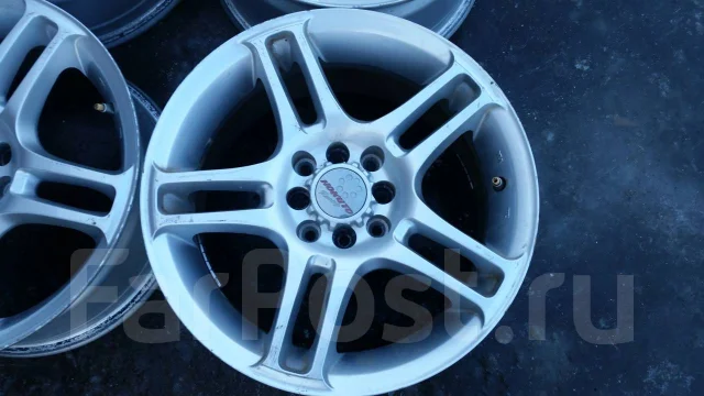 Hokuto Racing. 7.0x16", 4x100, 4x114.3, ET35 ����