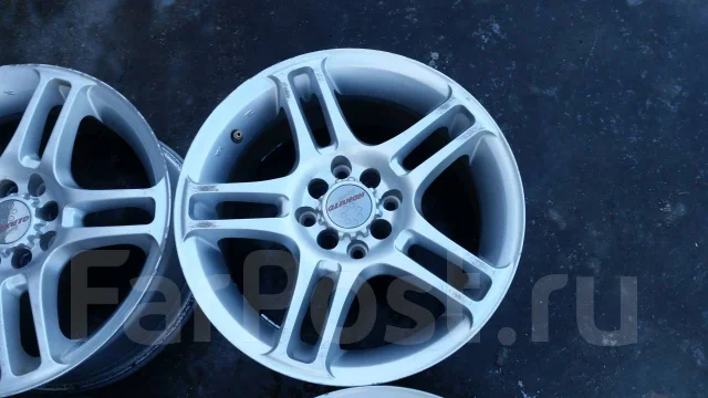 Hokuto Racing. 7.0x16", 4x100, 4x114.3, ET35 ����