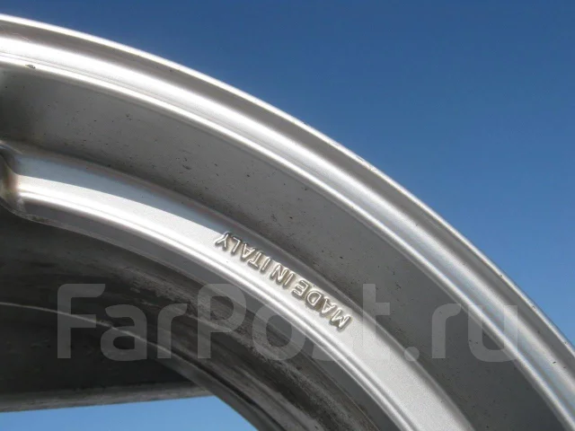 OZ Racing Crono HT. 7.0x17", 4x100, ET44 ����