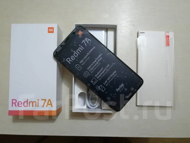 Xiaomi Redmi 7A. �����, ������, 3G, 4G LTE, Dual-SIM ����