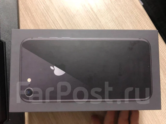 Apple iPhone 8. �/�, ������, 4G LTE ����